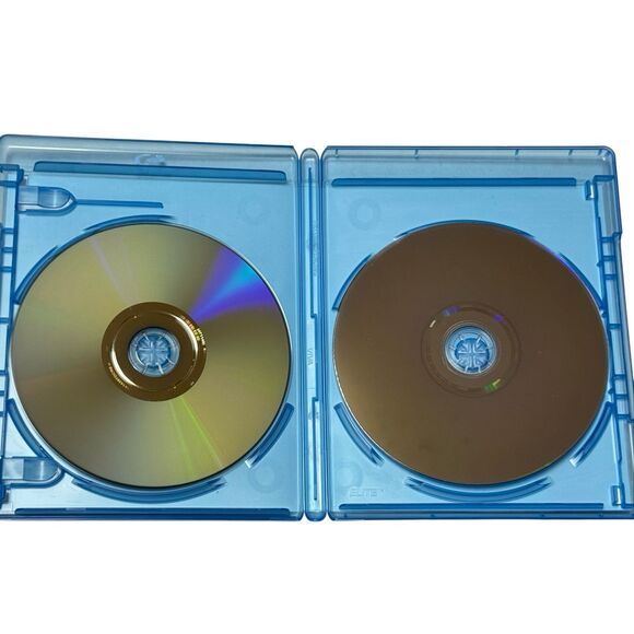 Captain America: The First Avenger (Two-Disc Blu-ray/DVD Combo - Picture 6 of 6